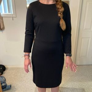 Old navy size medium tall black dress. 3/4 sleeves. No slit, no pockets.